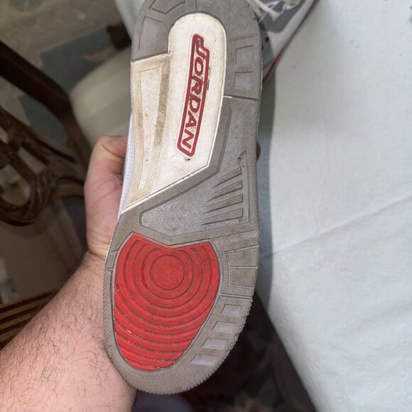 Jordan 3 Retro Mid Fire Red Size 7Y DM0967-160 - Picture 13 of 14